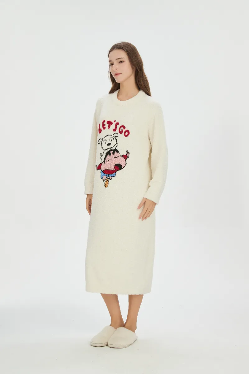 Beige-Colored Flannel Nightdress para sa mga Babae