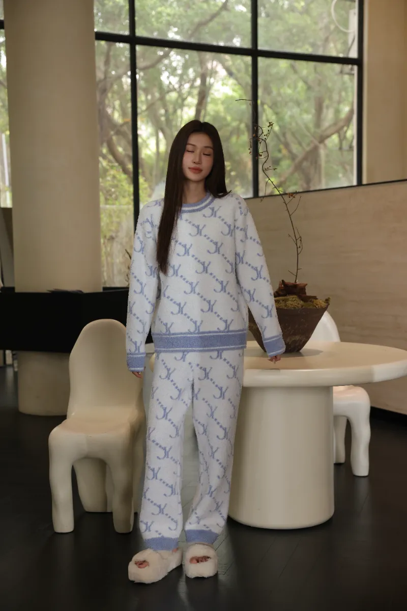 Soft Fleece Pajama para sa mga Babae Soft Fleece Pajama para sa mga Babae