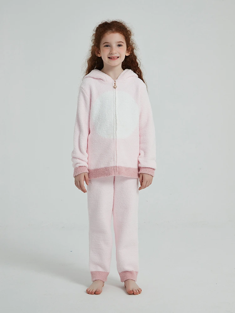 Mga Pambabae na Pajama para sa Autumn at Winter Fleece